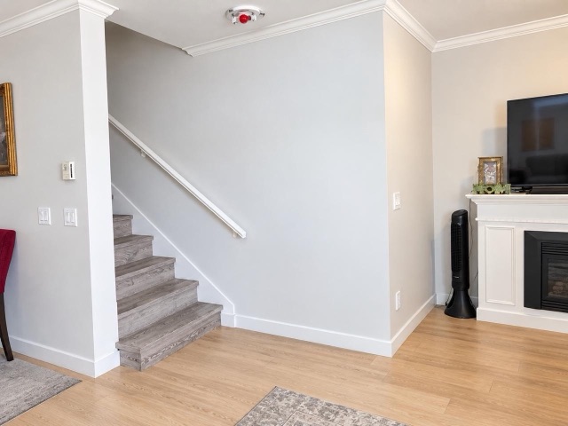 45 9405 121 Street, Surrey: photo 4 of 14
